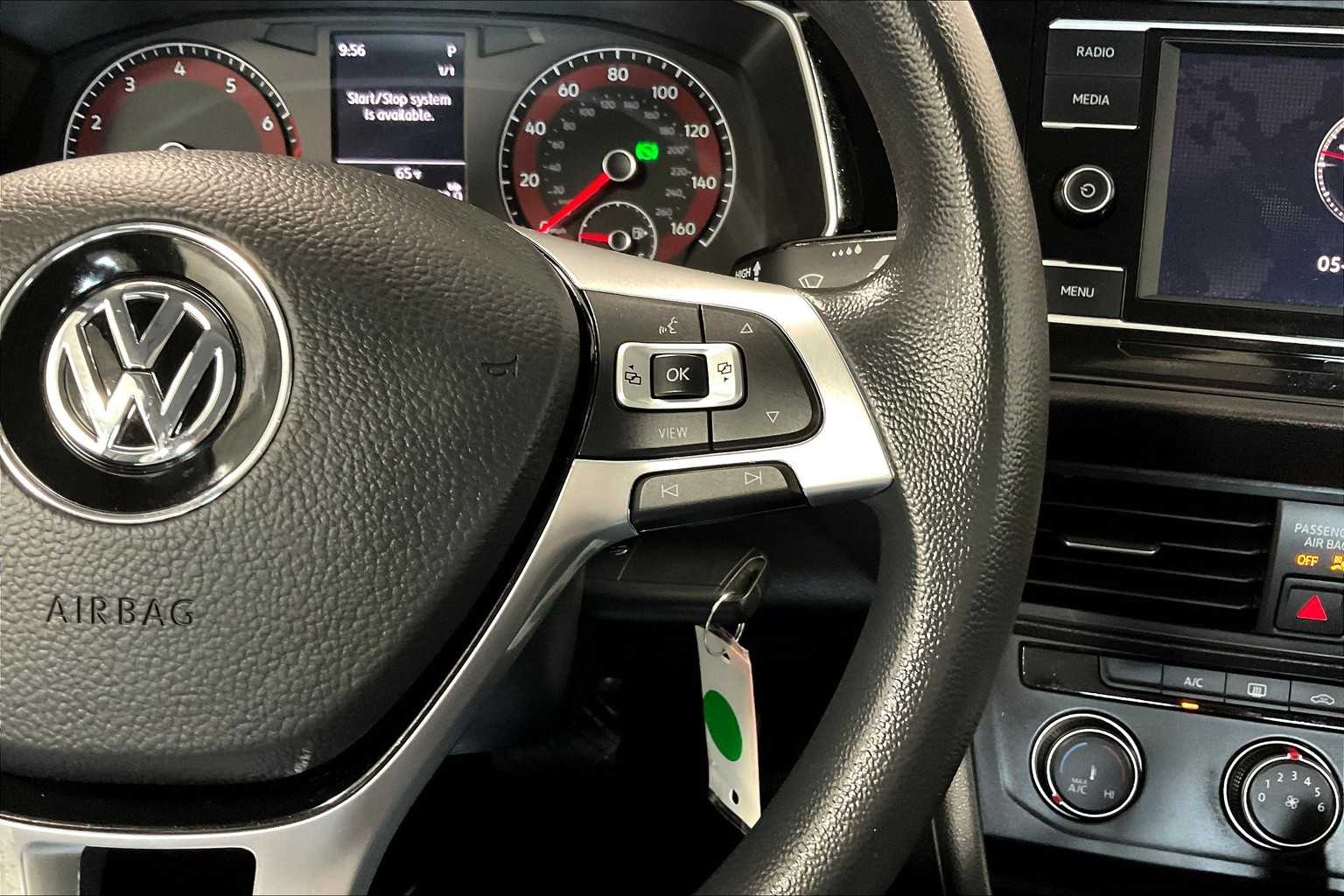 2021 Volkswagen Jetta S - Photo 23