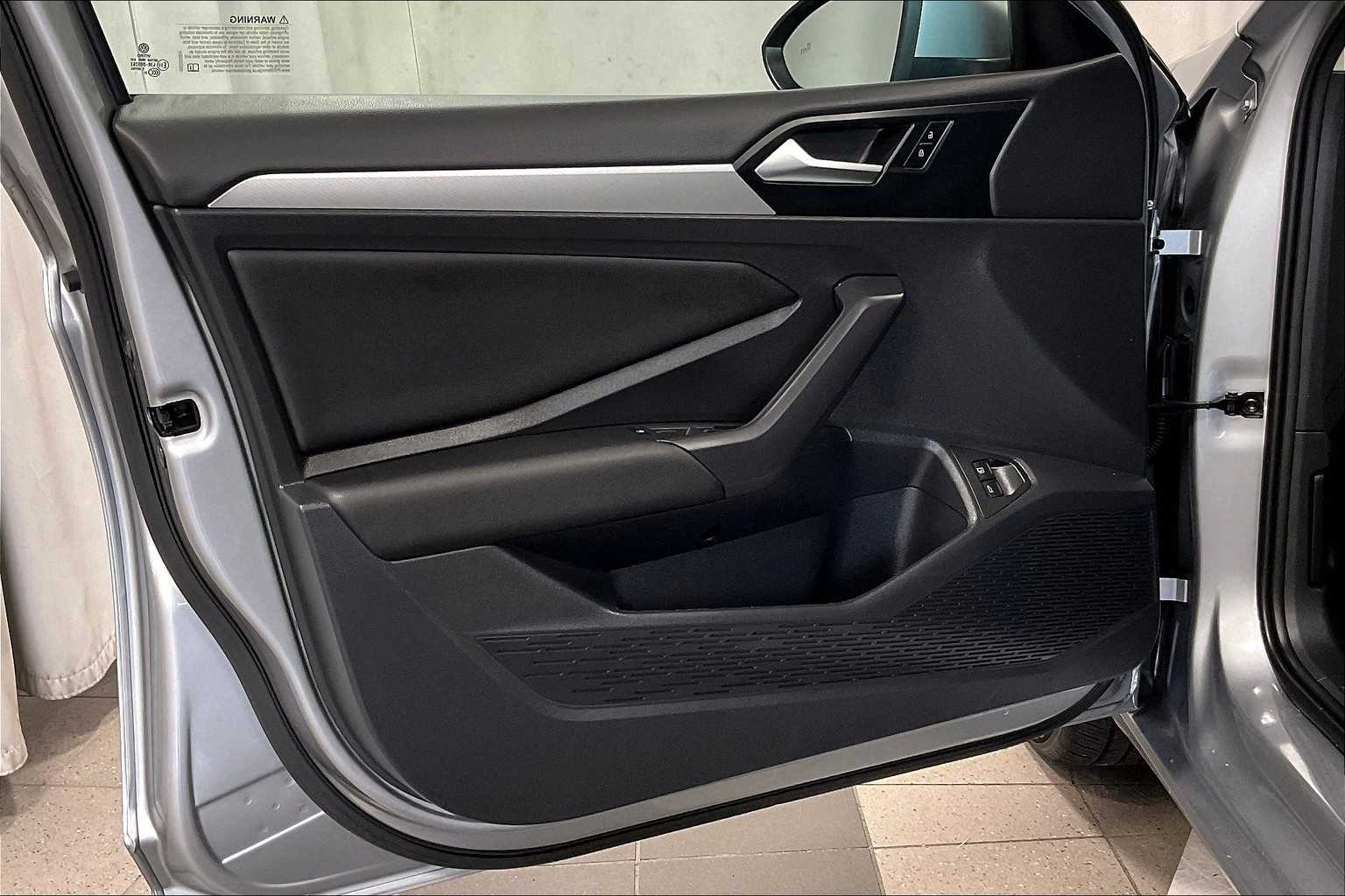 2021 Volkswagen Jetta S - Photo 9