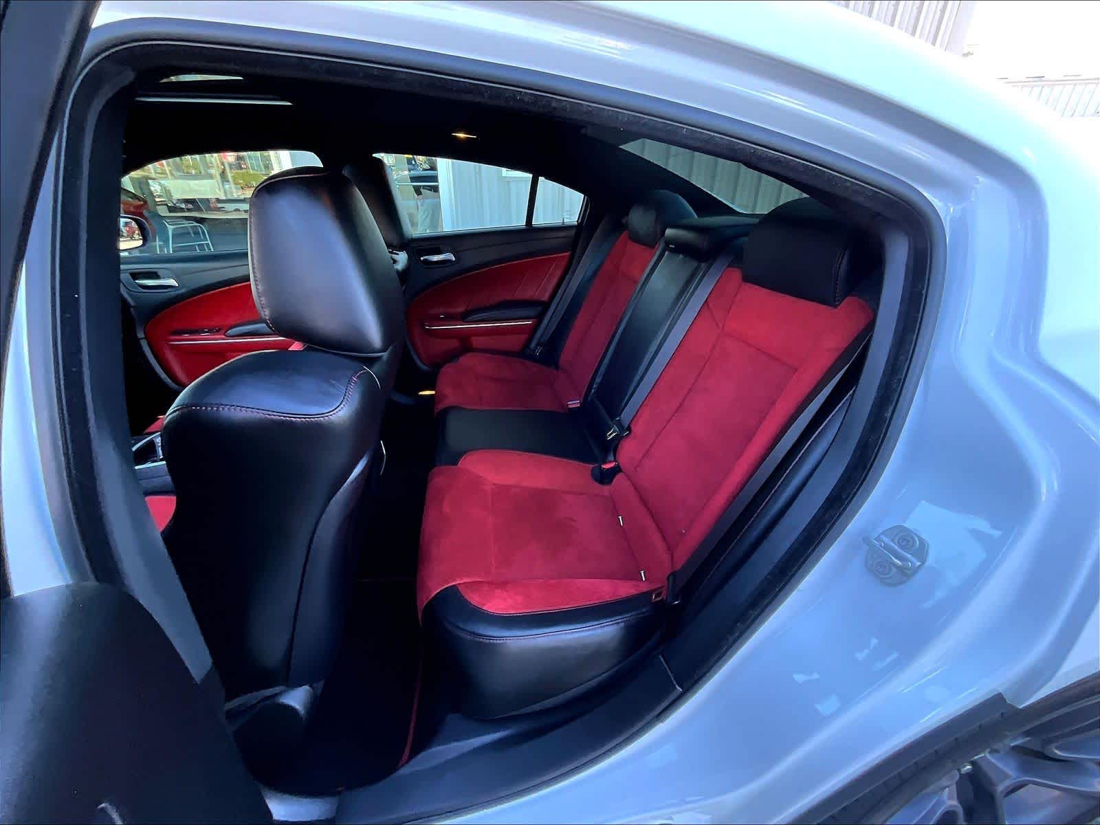 2021 Dodge Charger Scat Pack - Photo 15