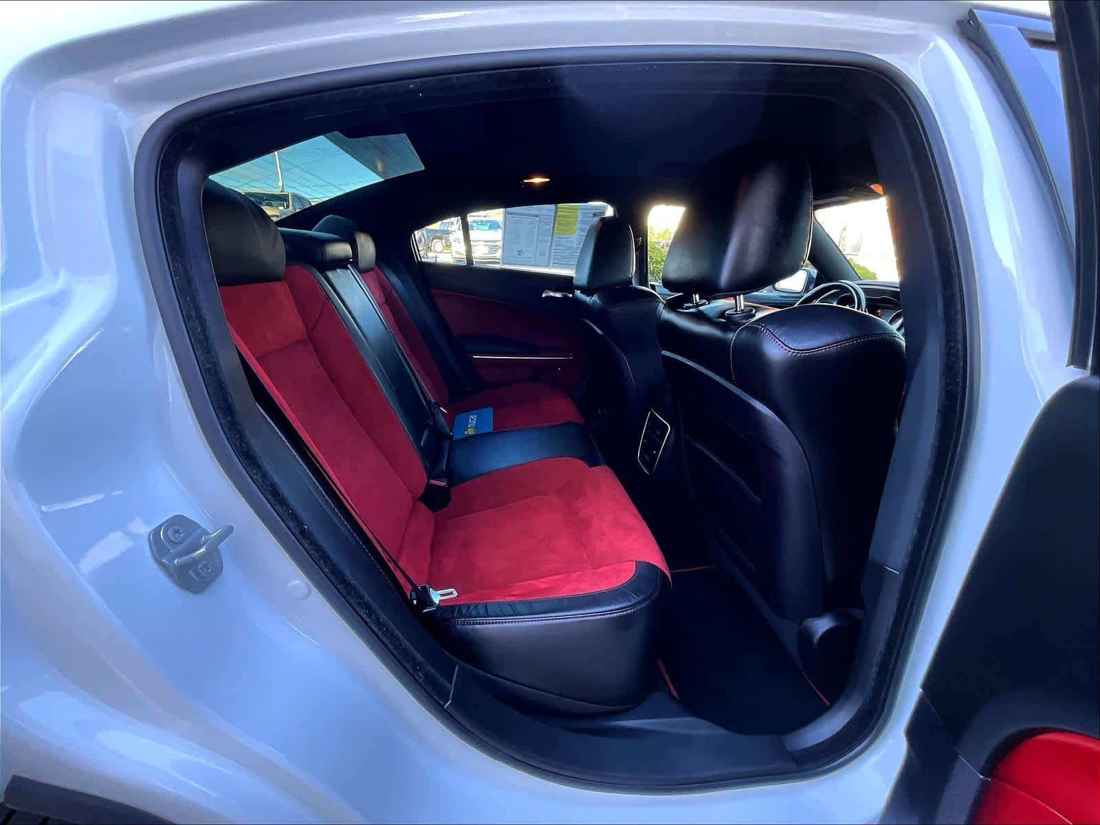 2021 Dodge Charger Scat Pack - Photo 16