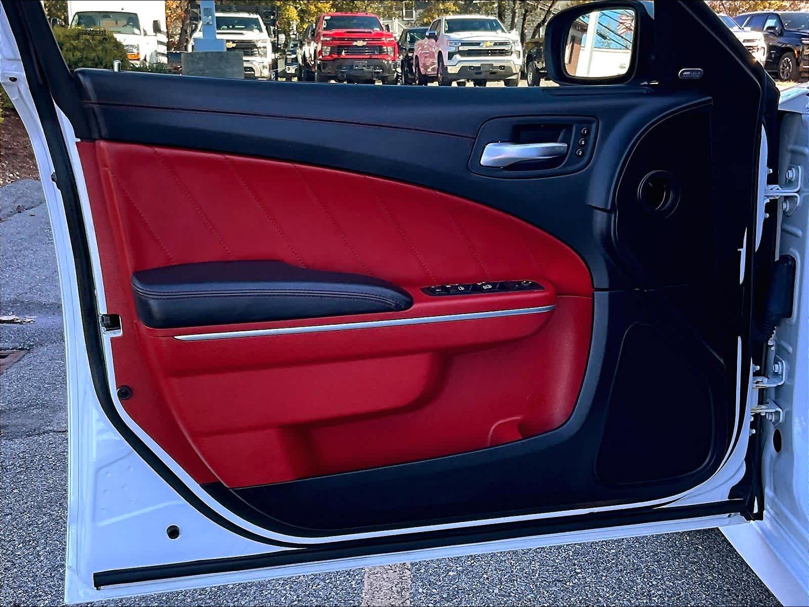 2021 Dodge Charger Scat Pack - Photo 9