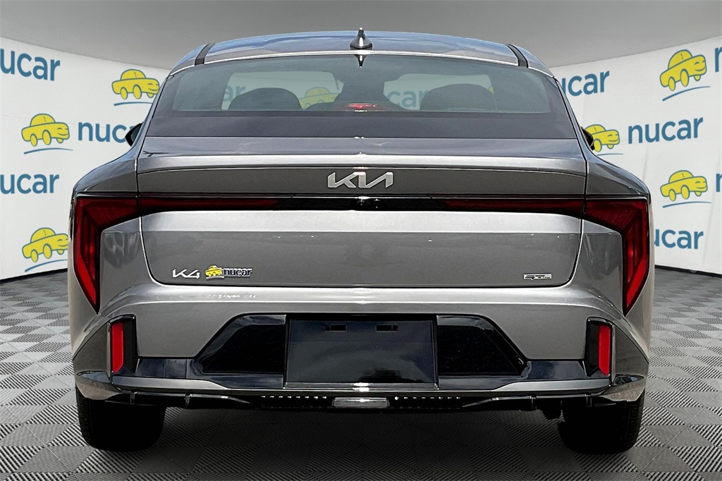 2025 Kia K4 GT-Line - Photo 6
