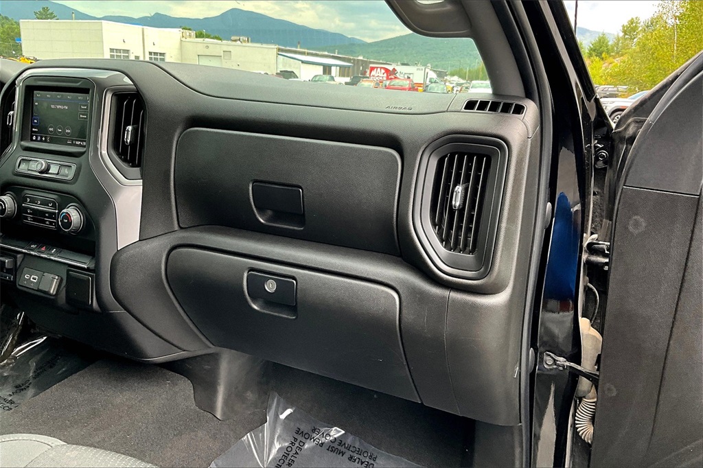 2021 Chevrolet Silverado 1500 Custom - Photo 13