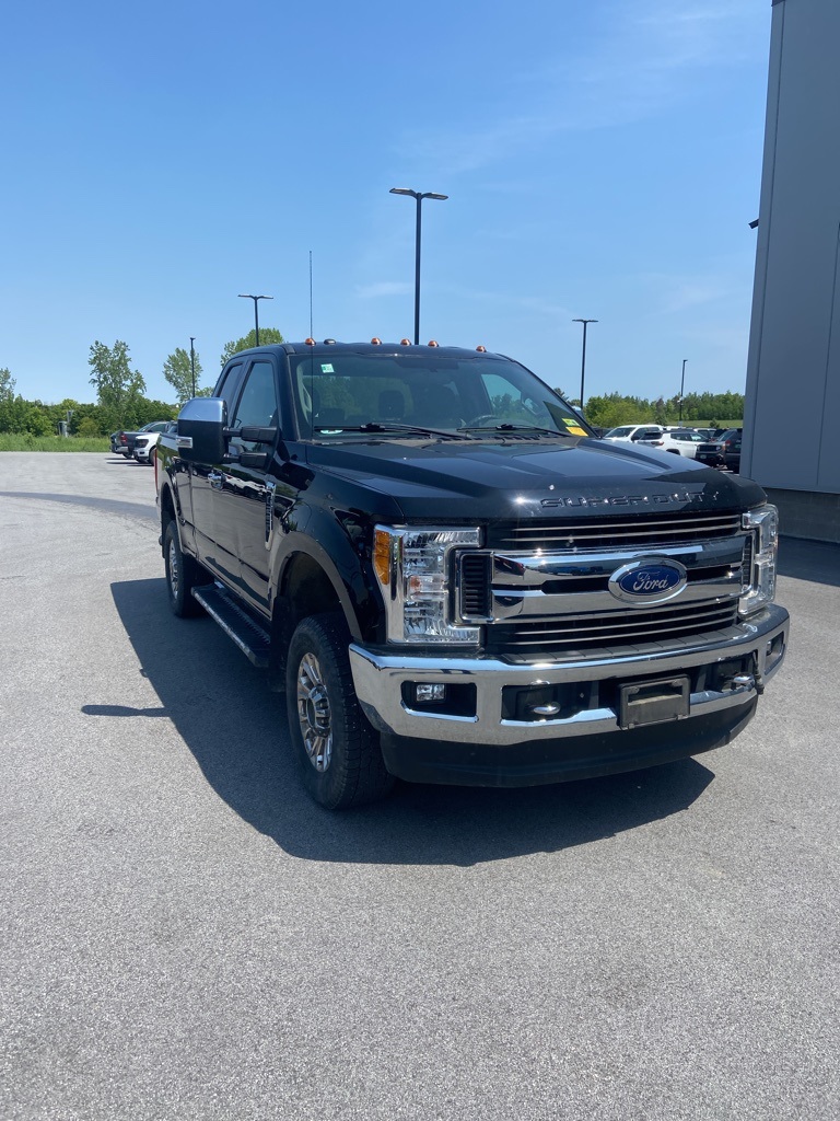 2017 Ford F-250SD XLT