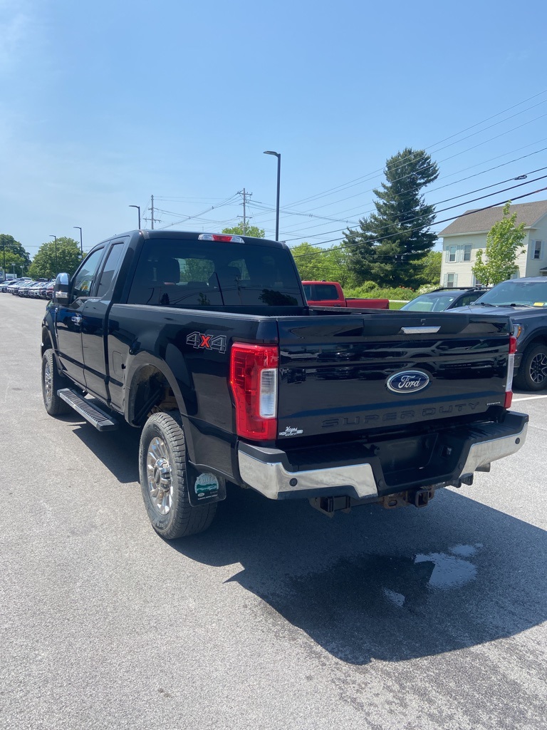 2017 Ford F-250SD XLT - Photo 3