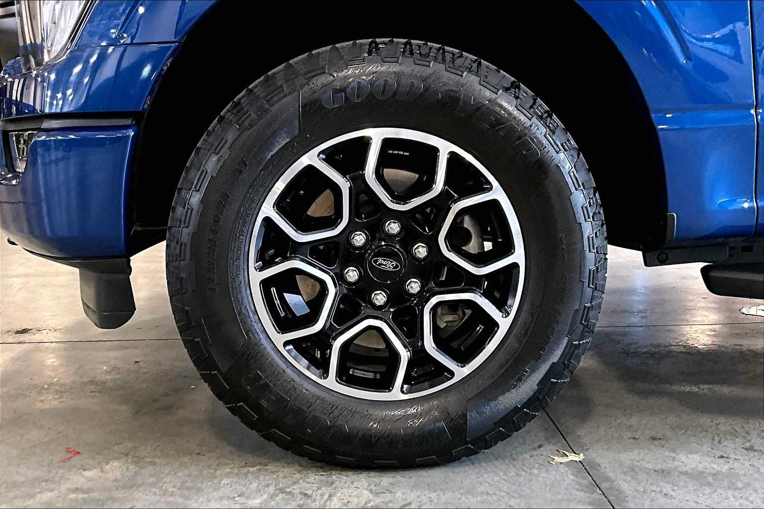 2023 Ford F-150 XLT - Photo 6