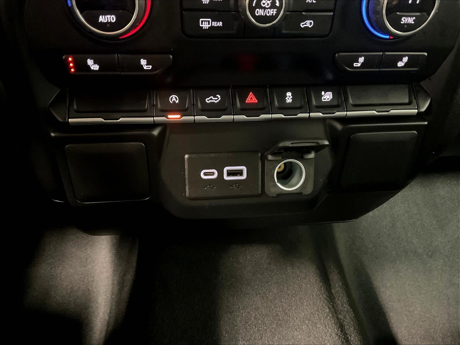 2022 Chevrolet Silverado 1500 LTD LT - Photo 26