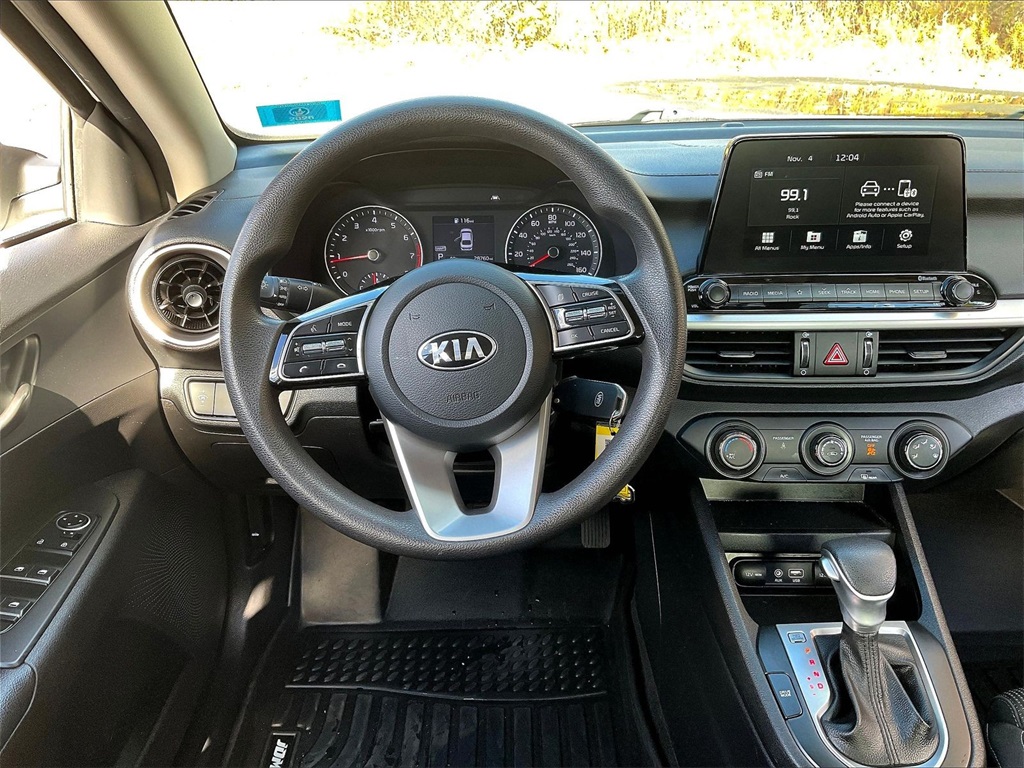 2021 Kia Forte LXS - Photo 16