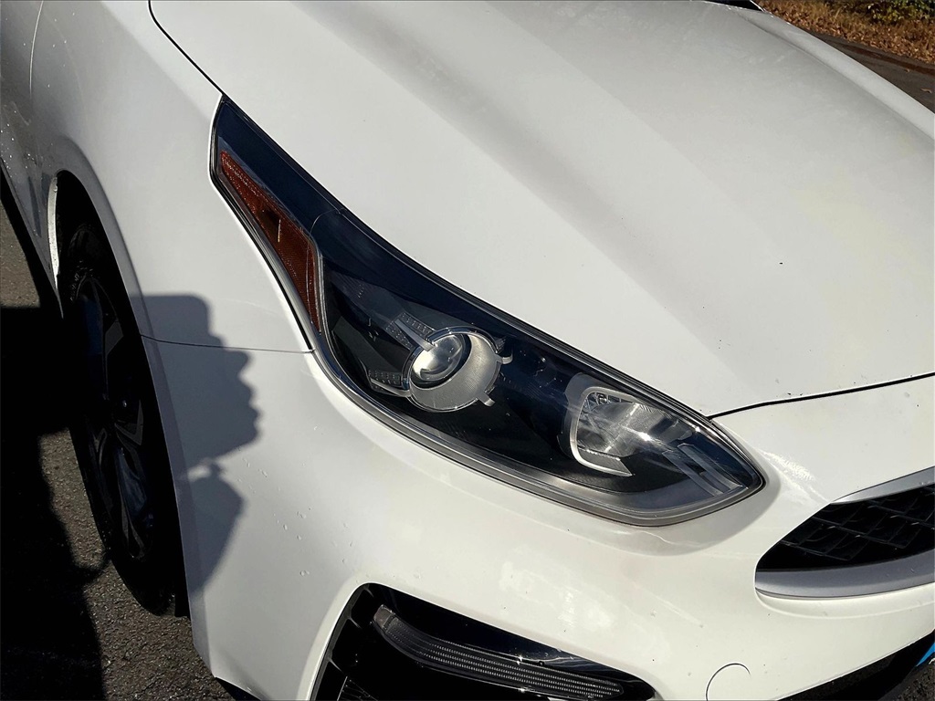 2021 Kia Forte LXS - Photo 28