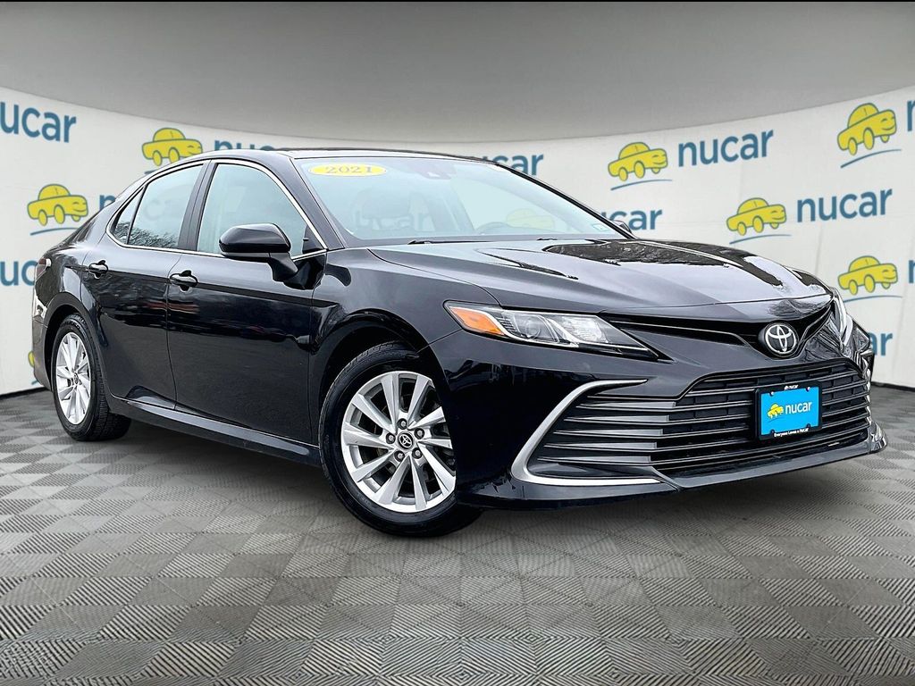 2021 Toyota Camry LE