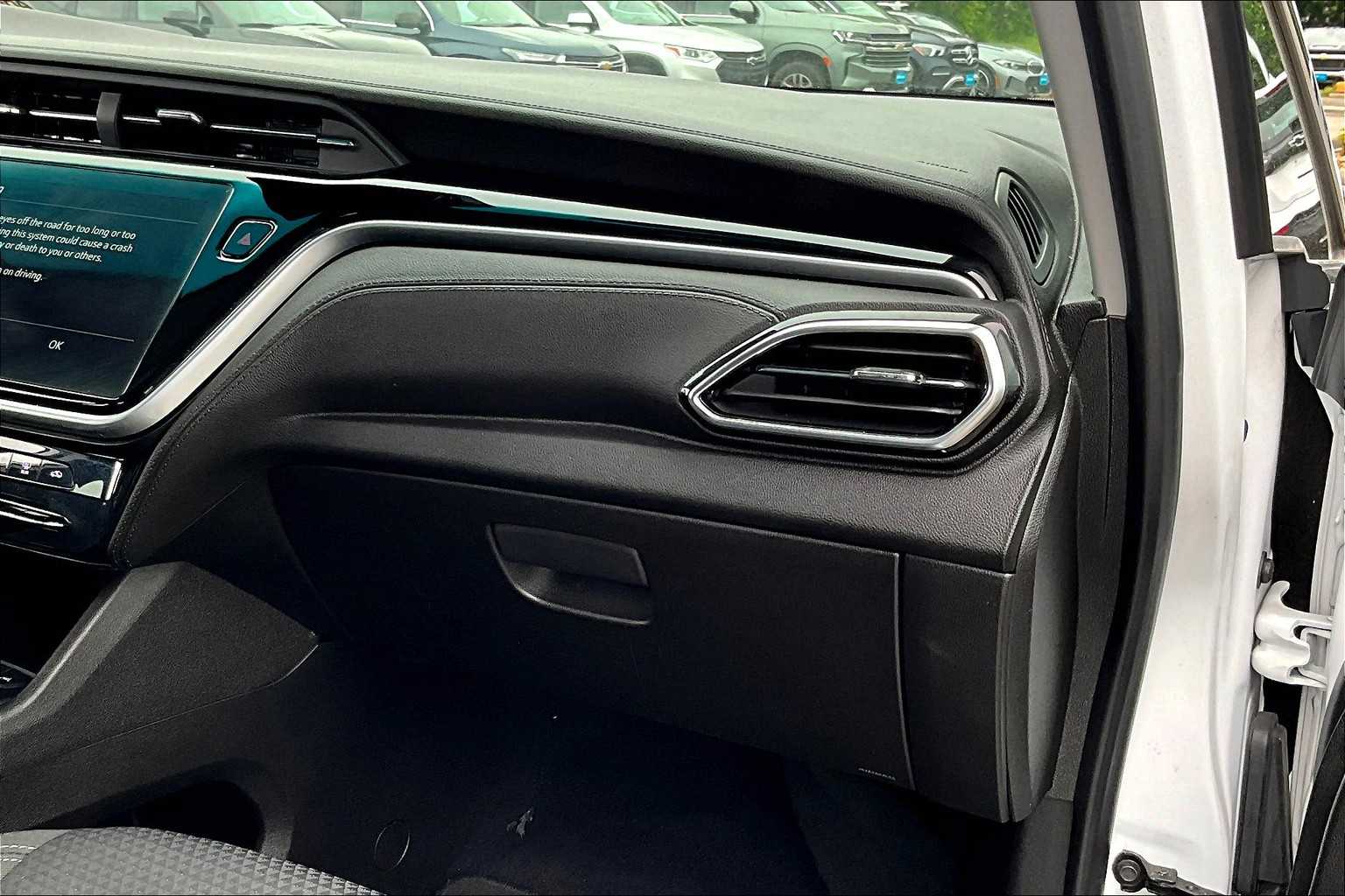 2023 Chevrolet Bolt EV 1LT - Photo 13