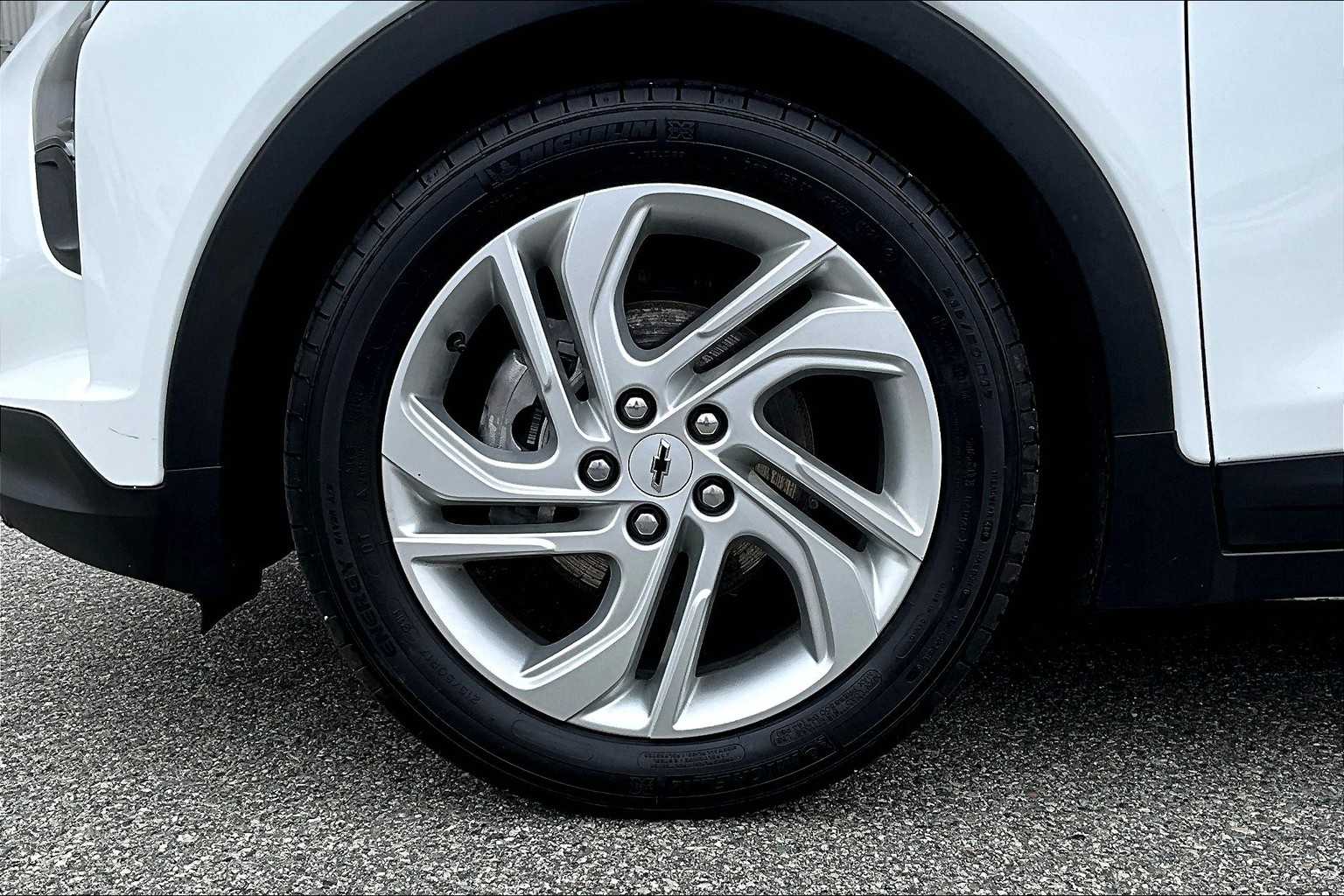 2023 Chevrolet Bolt EV 1LT - Photo 7