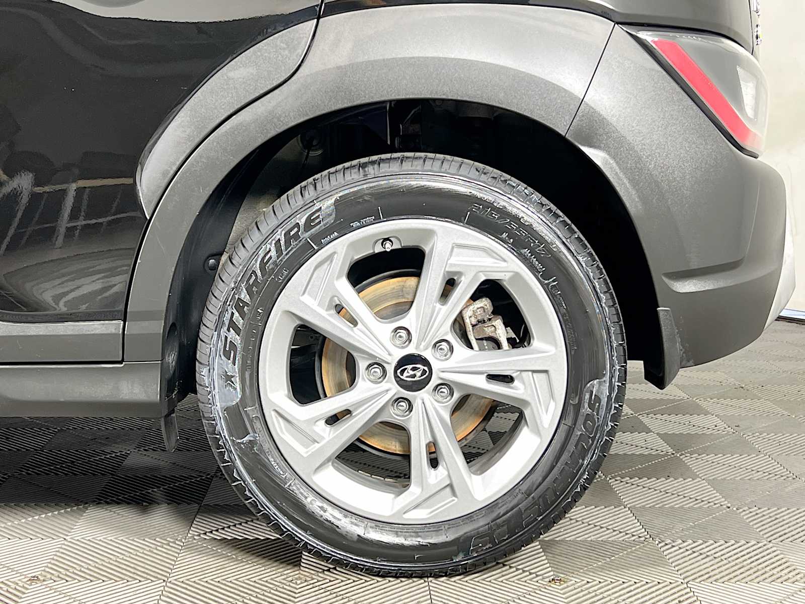 2023 Hyundai Kona SEL - Photo 28