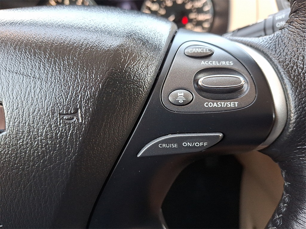 2019 Nissan Pathfinder SL - Photo 23