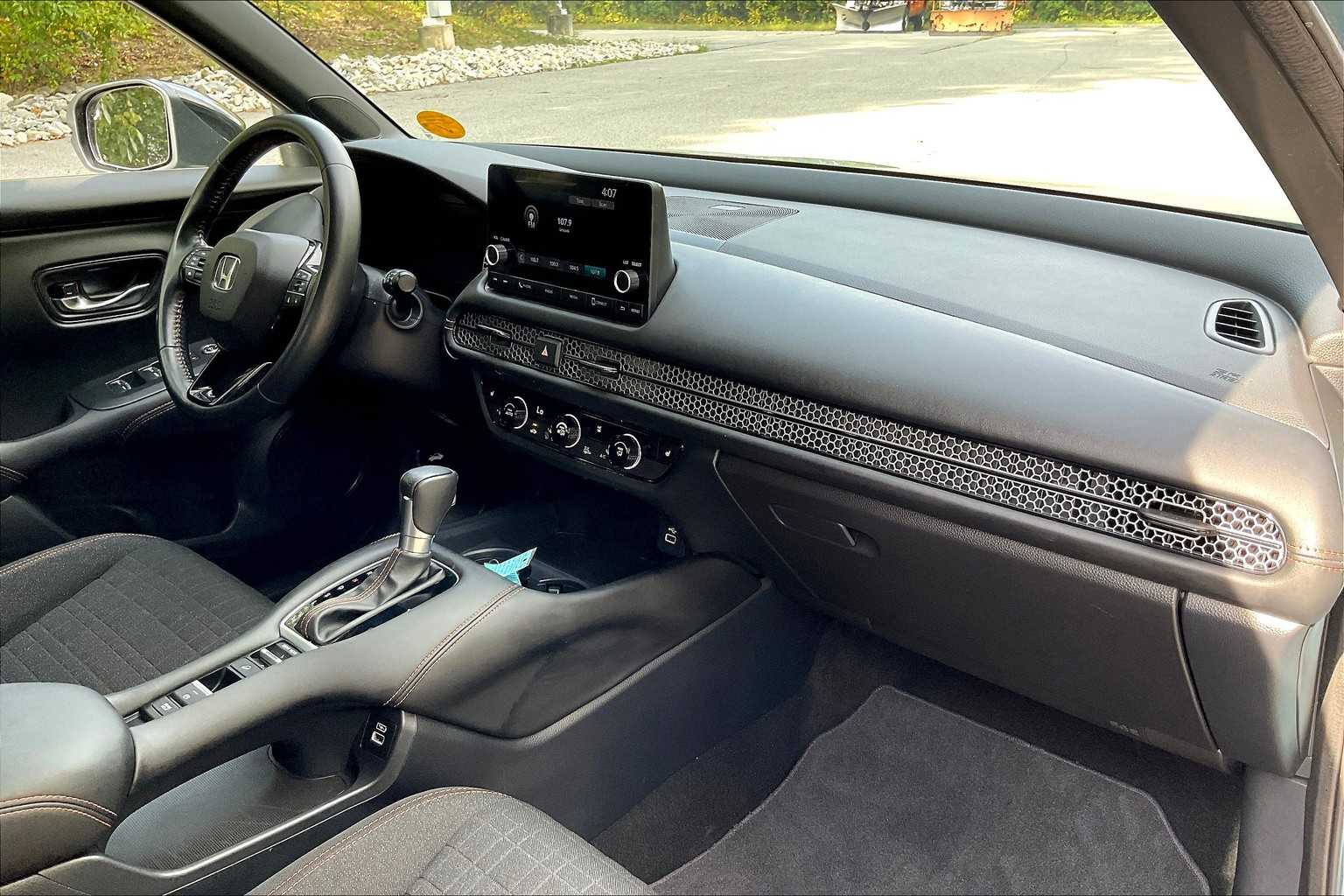 2023 Honda HR-V Sport - Photo 26