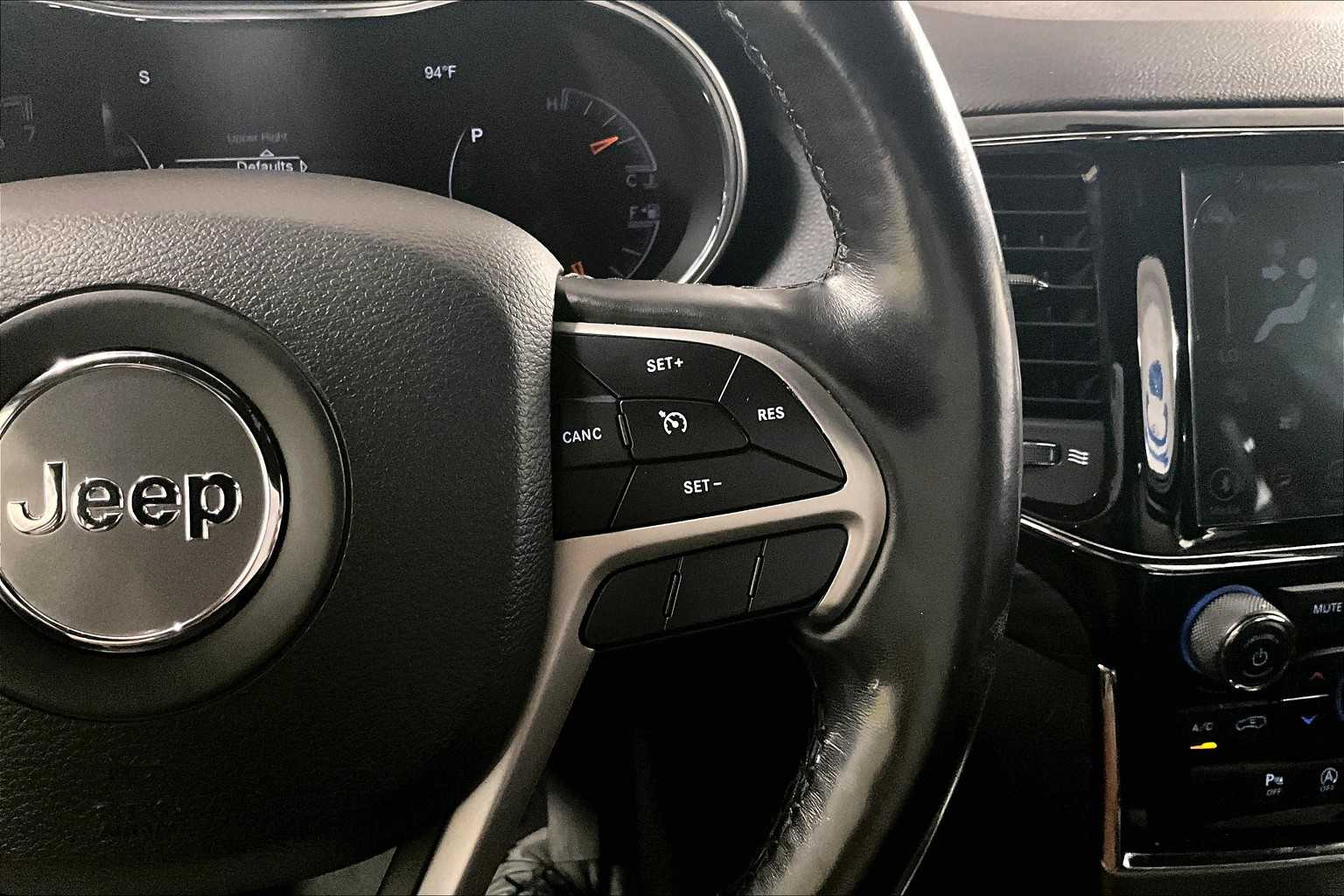2020 Jeep Grand Cherokee Altitude - Photo 24