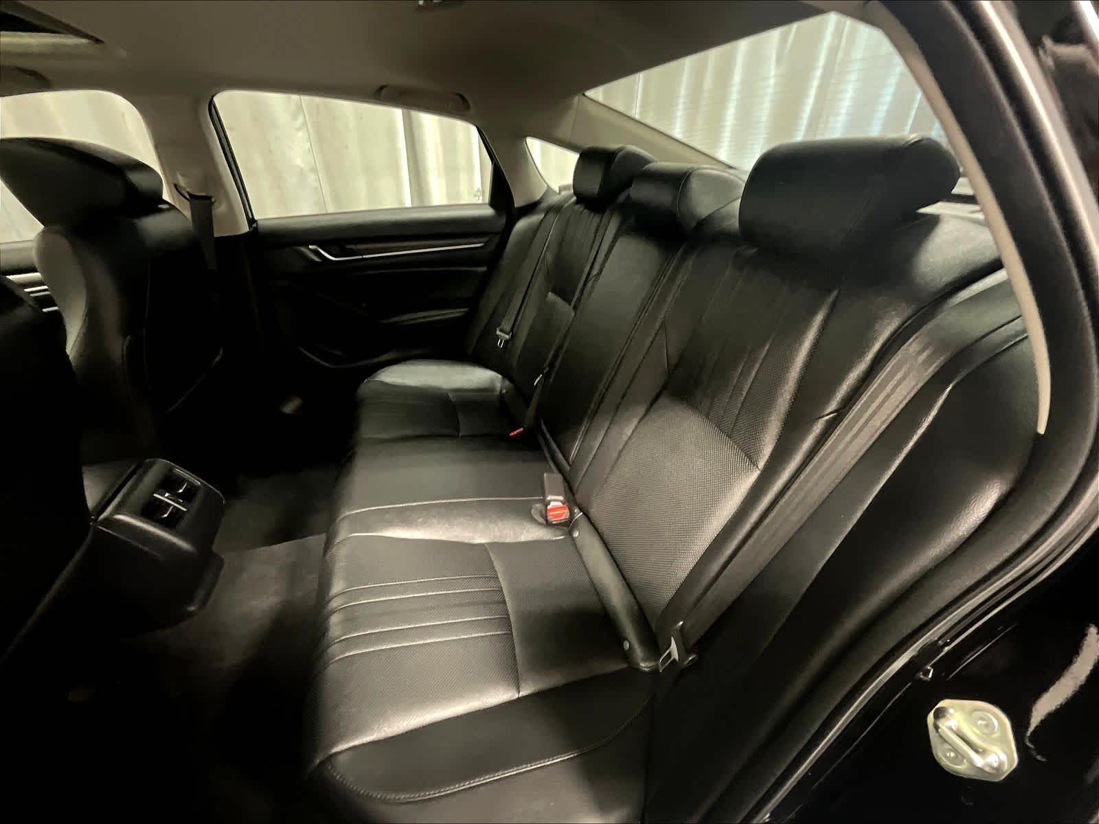 2020 Honda Accord Touring - Photo 15