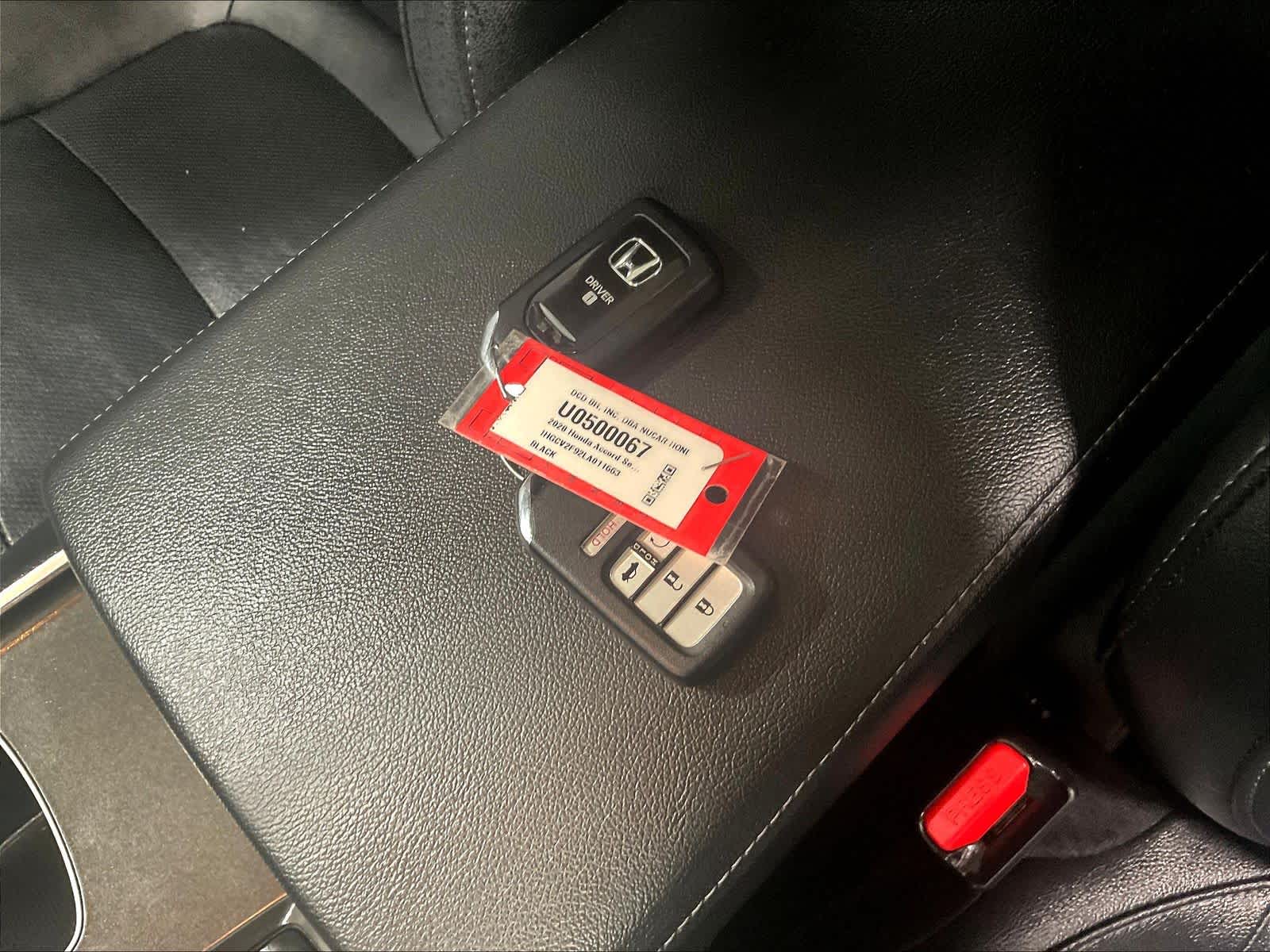 2020 Honda Accord Touring - Photo 31