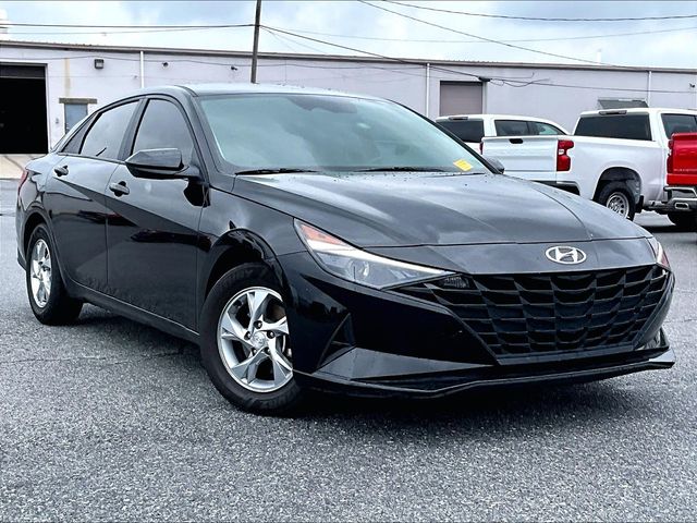 2021 Hyundai Elantra SE