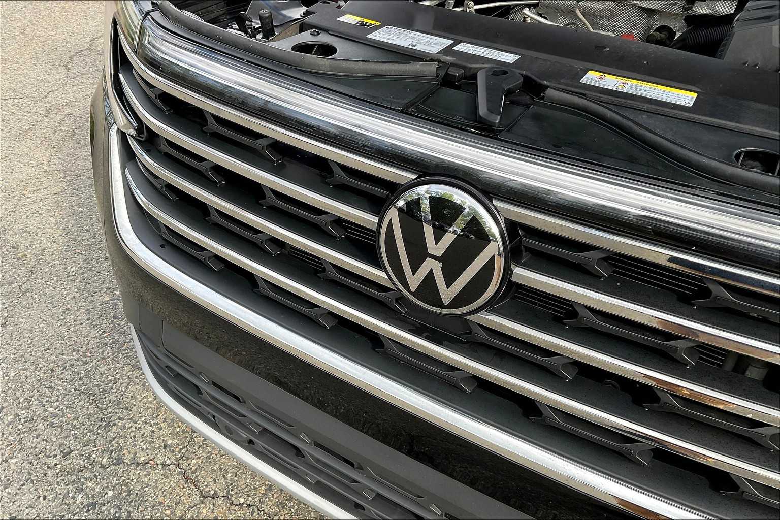 2024 Volkswagen Atlas 2.0T SE - Photo 32