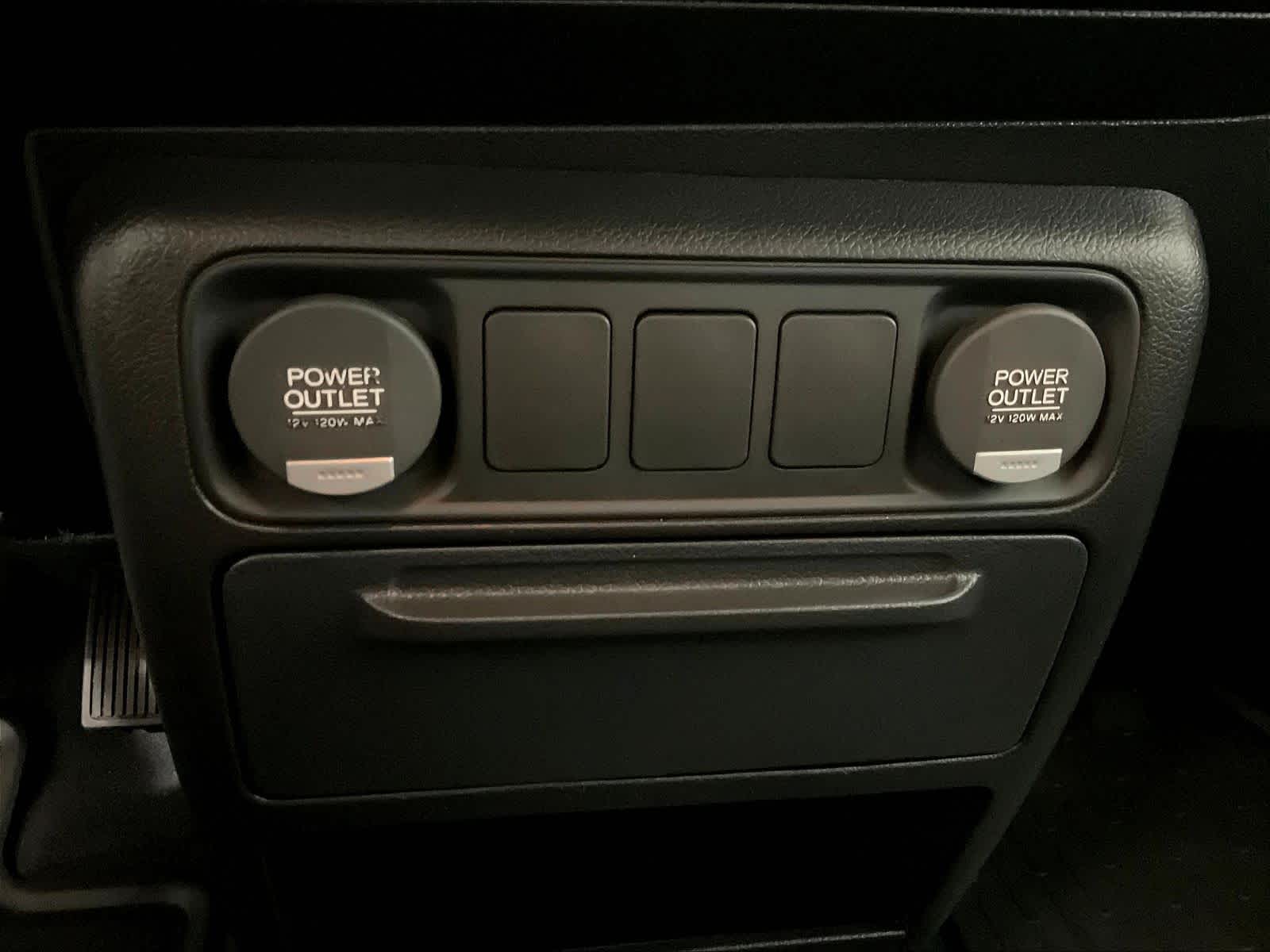 2014 Honda Ridgeline Sport - Photo 25