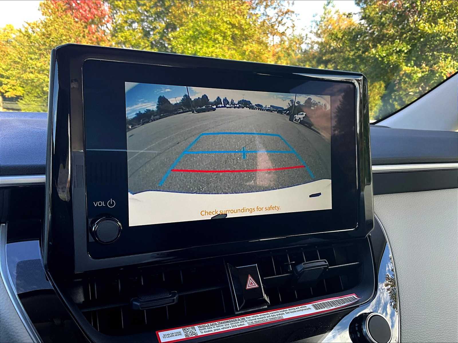 2025 Toyota Corolla LE - Photo 19