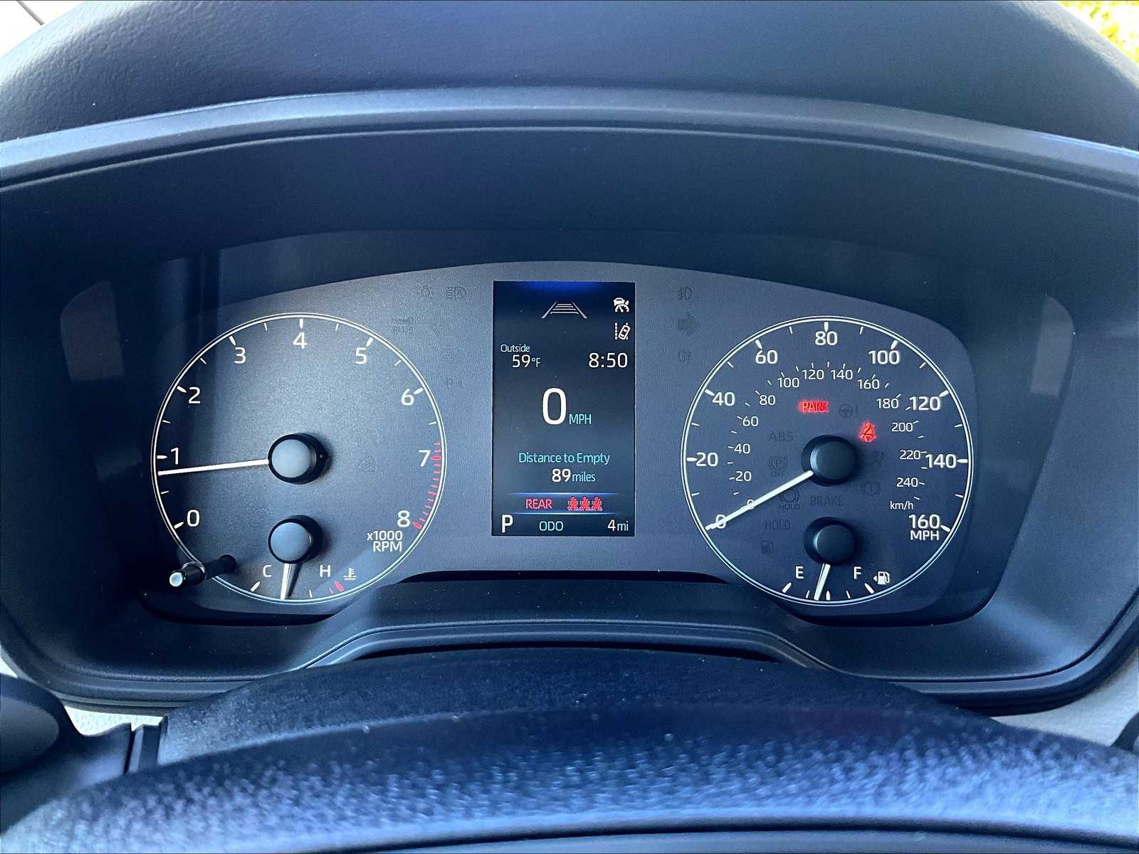 2025 Toyota Corolla LE - Photo 25