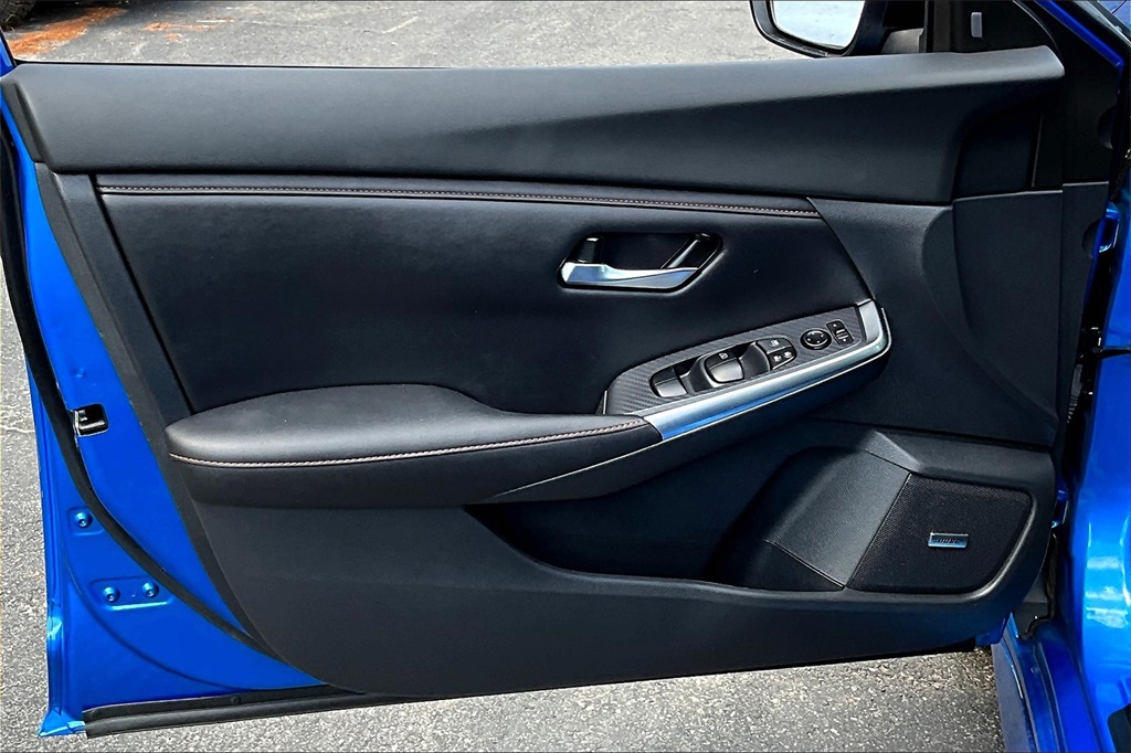 2023 Nissan Sentra SR - Photo 9