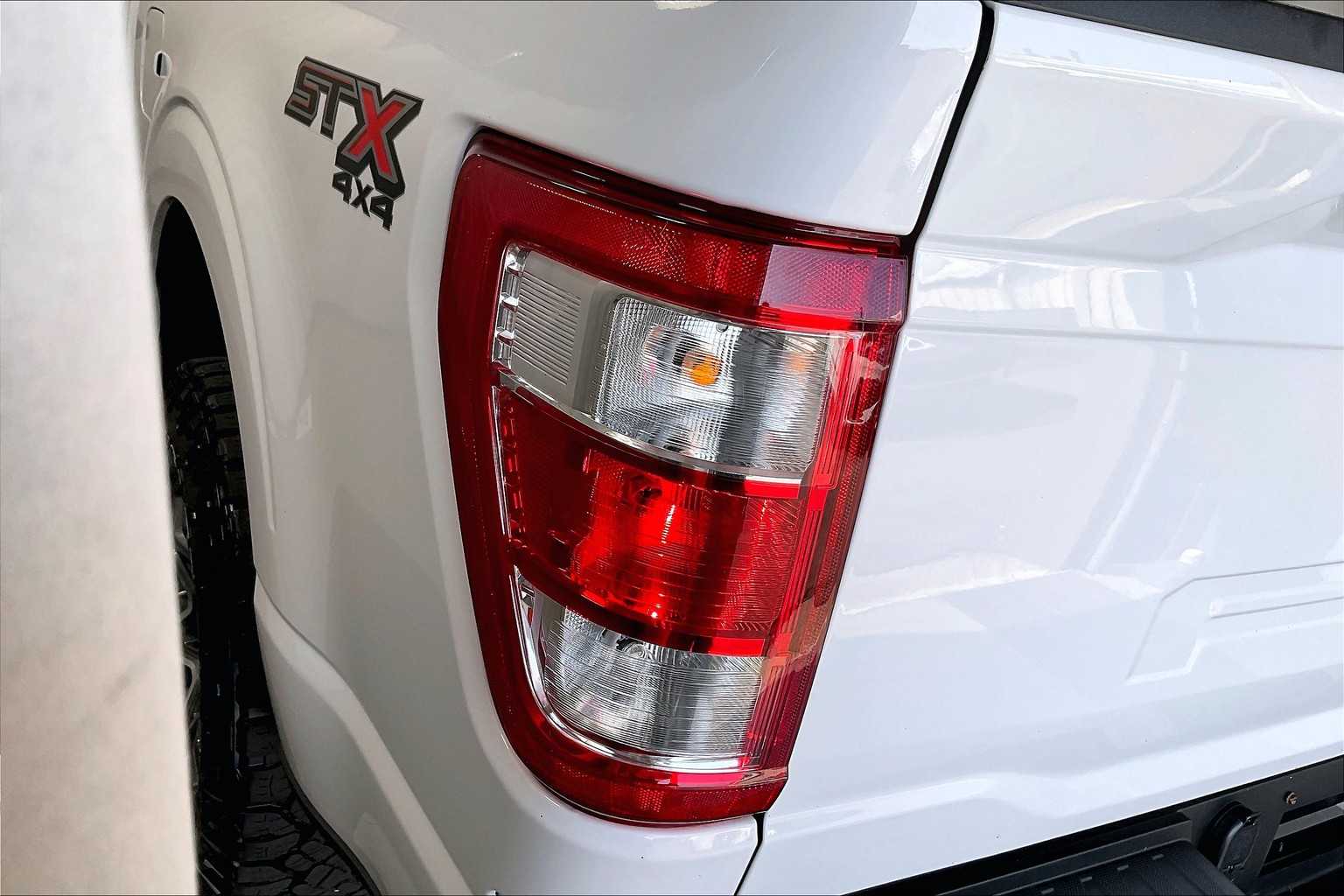 2021 Ford F-150 XL - Photo 34