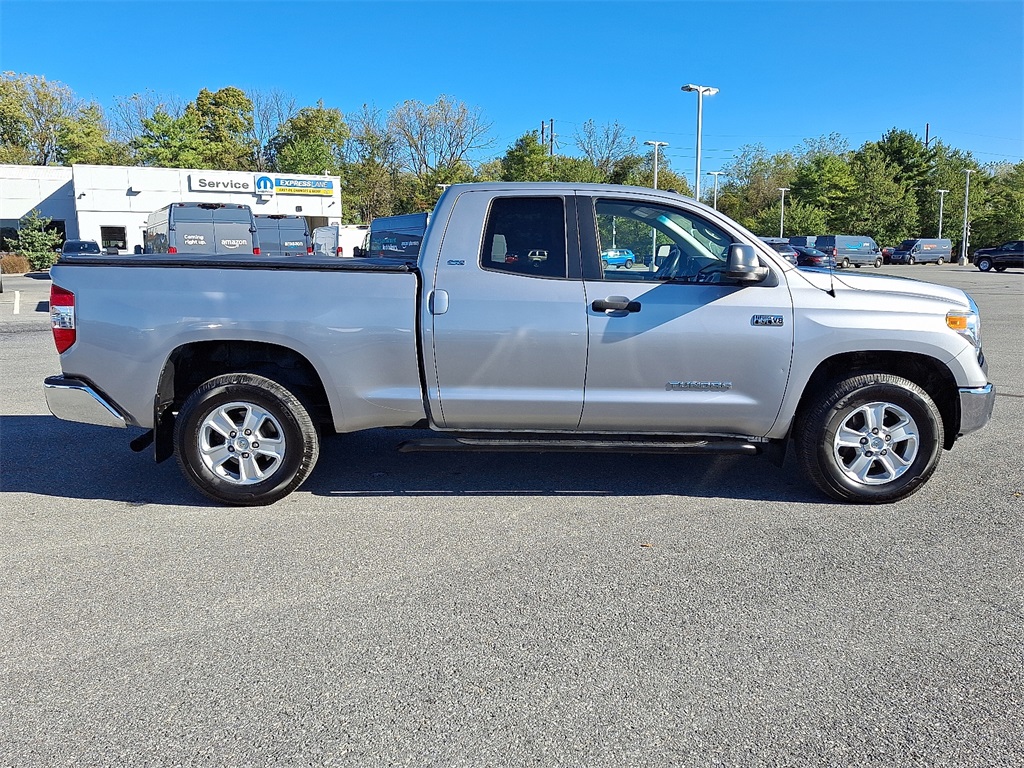 2017 Toyota Tundra SR5 - Photo 8