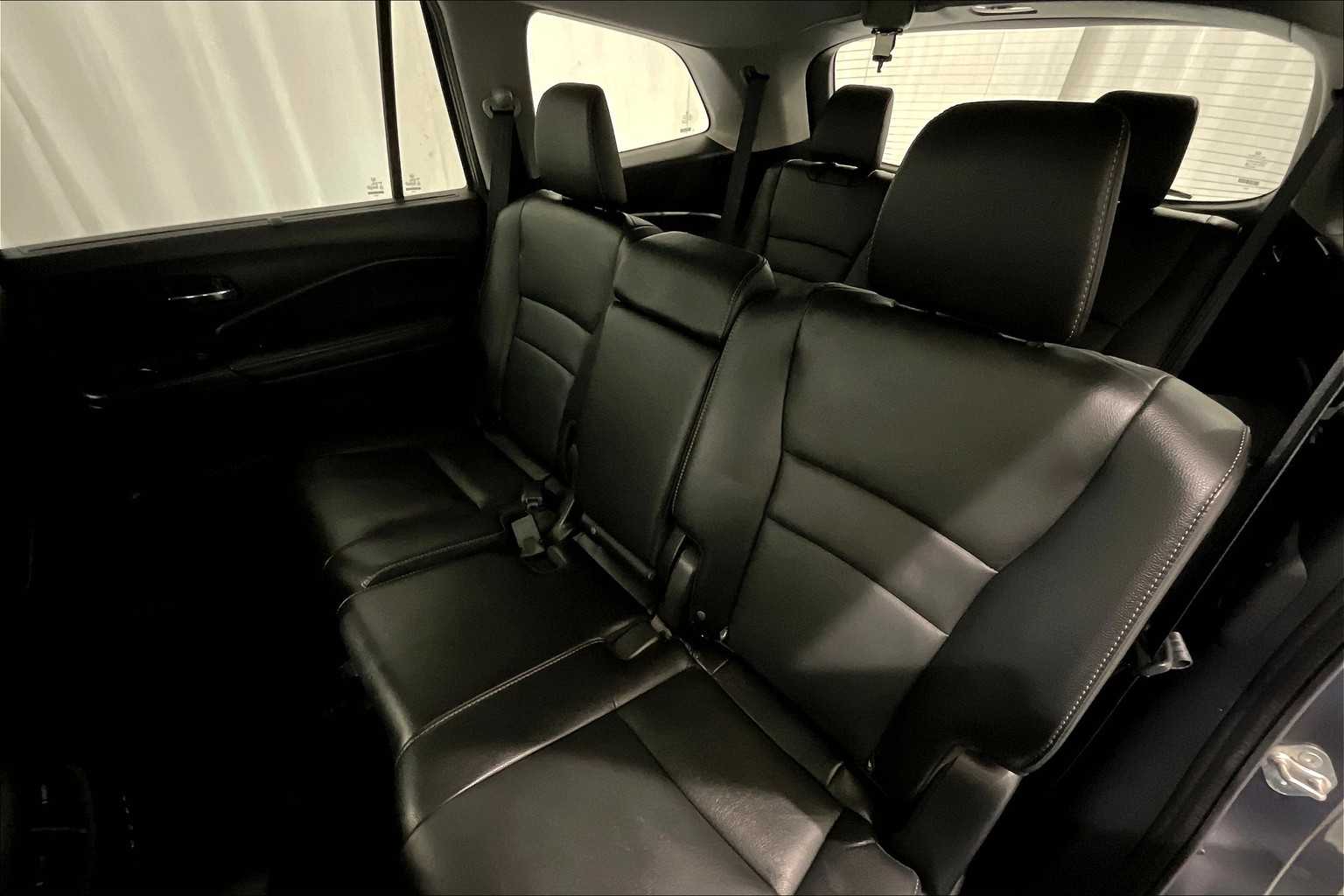 2020 Honda Pilot EX-L - Photo 15