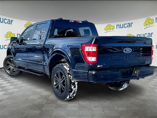 2022 Ford F-150 XL - Photo 2
