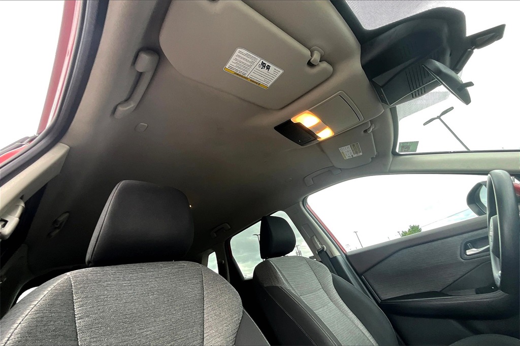 2023 Nissan Rogue SV - Photo 20