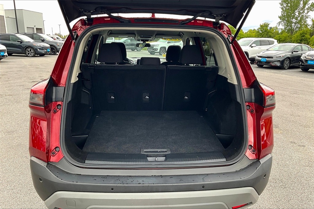 2023 Nissan Rogue SV - Photo 33