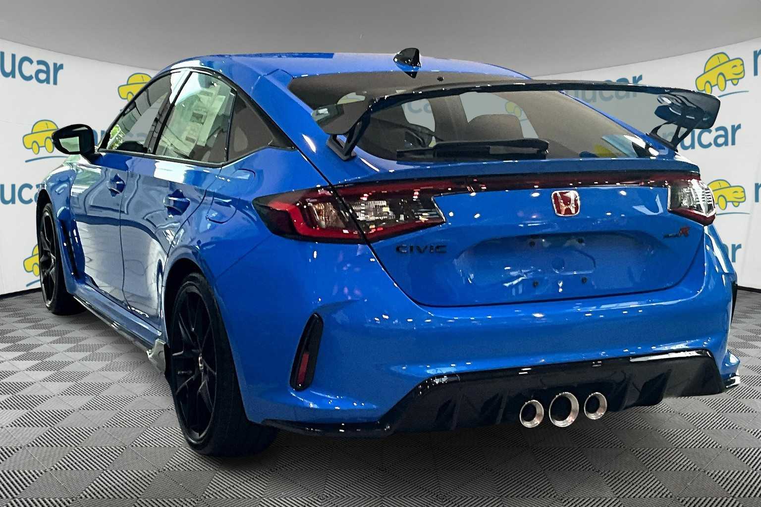 2025 Honda Civic Type R  - Photo 5
