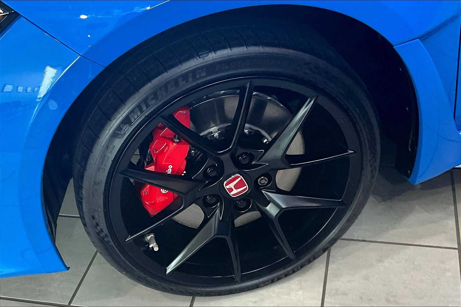 2025 Honda Civic Type R  - Photo 7