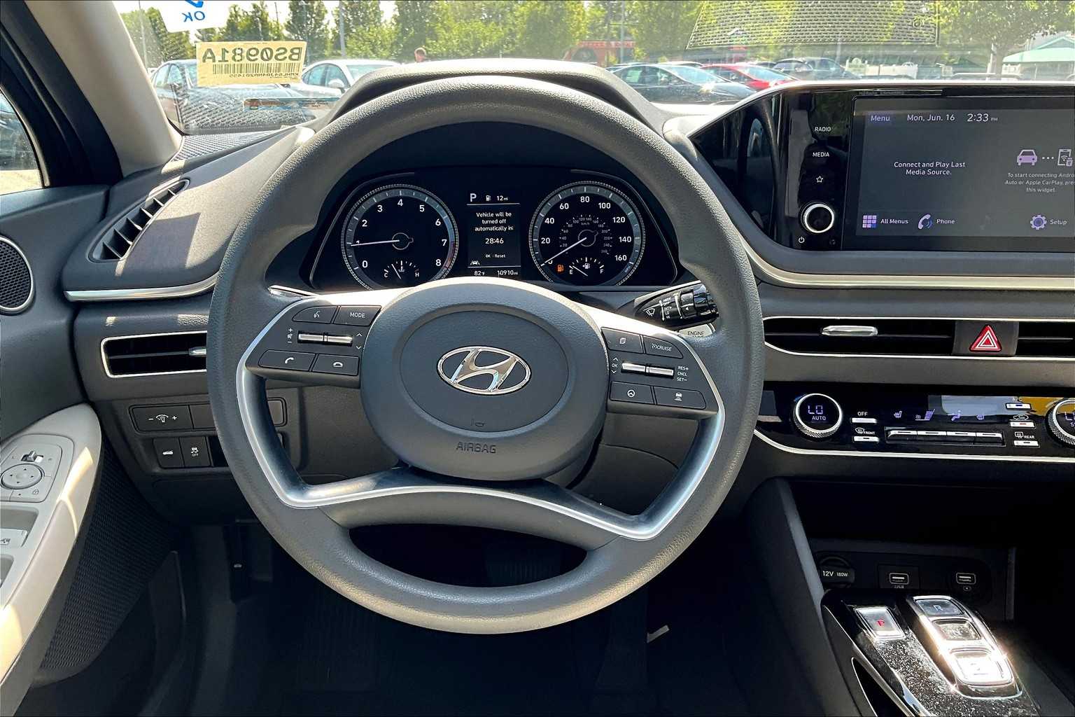 2022 Hyundai Sonata SEL - Photo 17