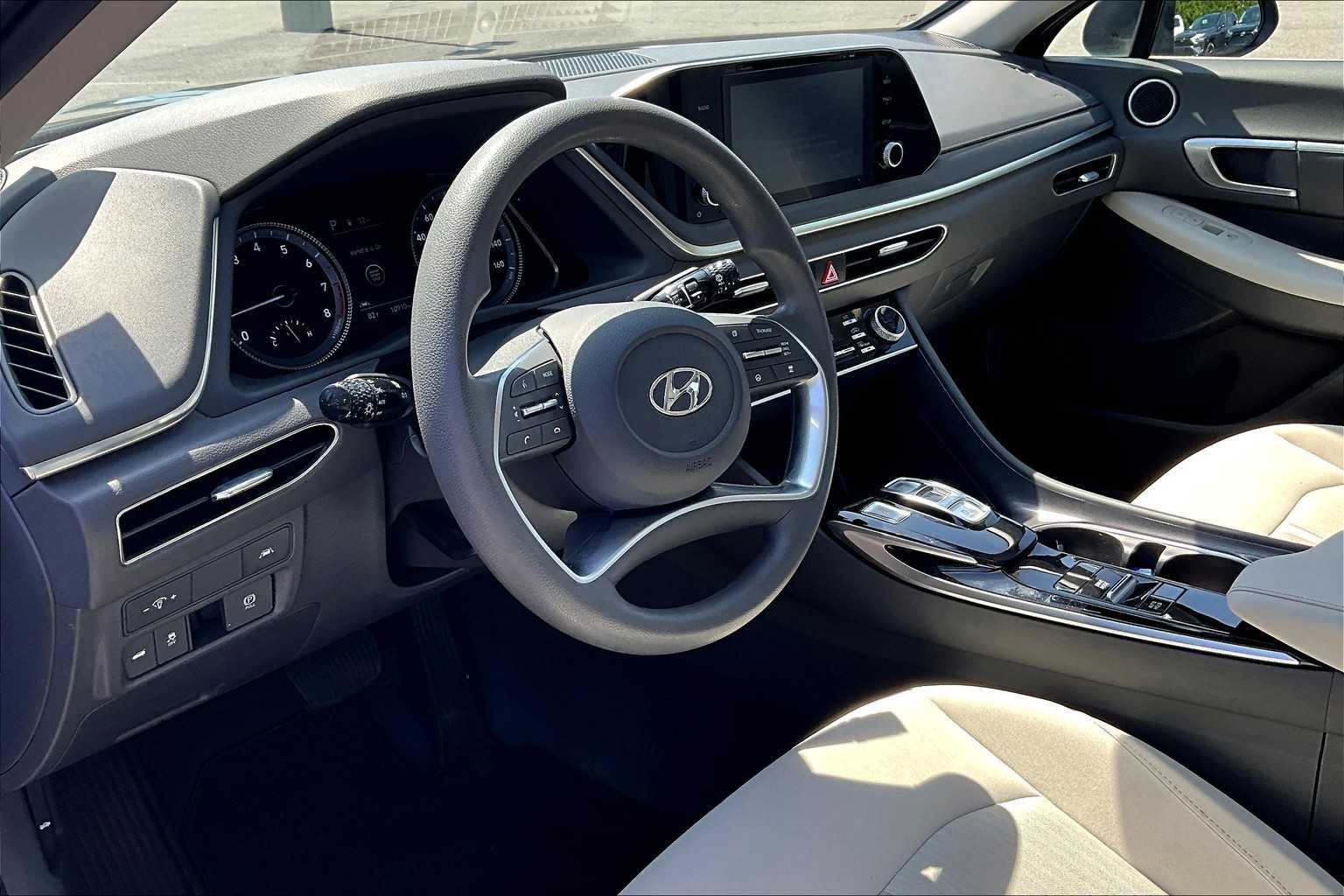 2022 Hyundai Sonata SEL - Photo 8
