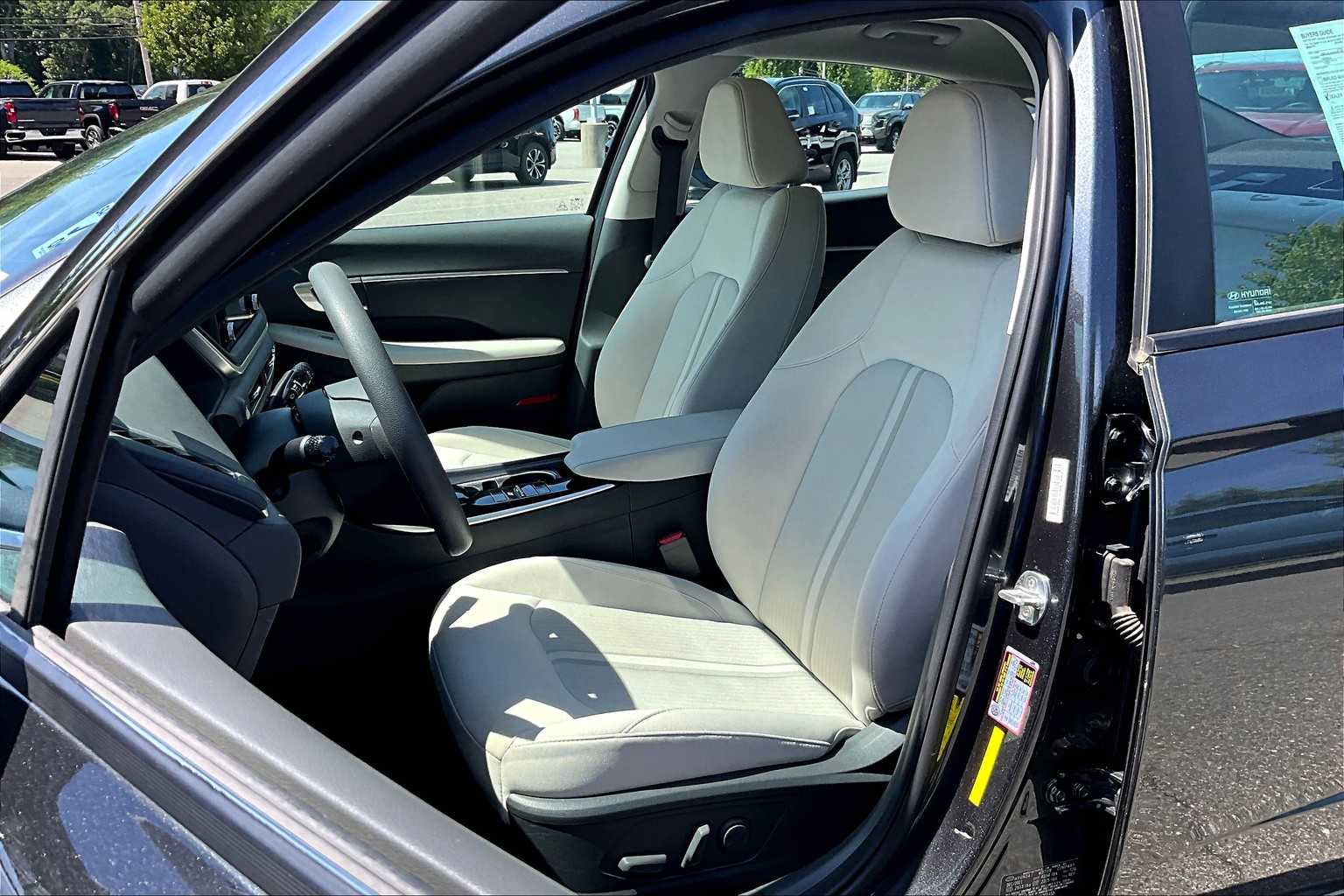 2022 Hyundai Sonata SEL - Photo 10