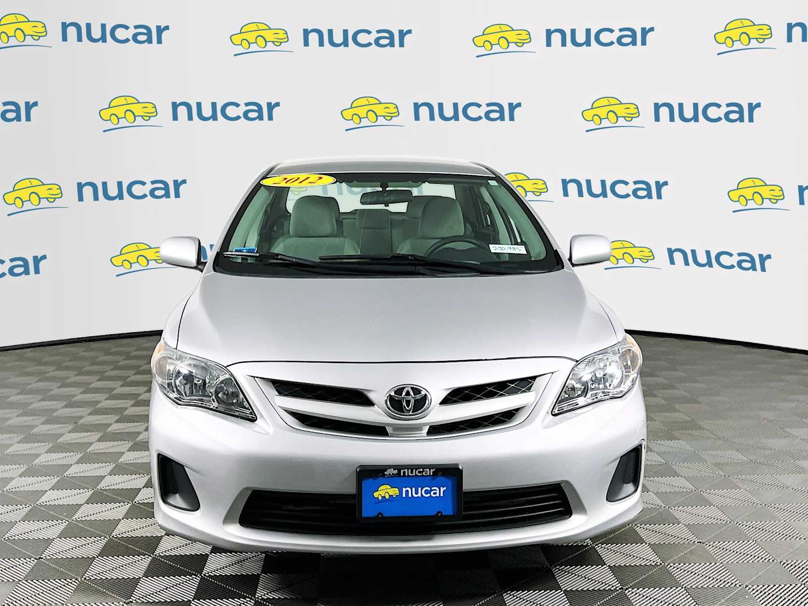 2012 Toyota Corolla LE - Photo 2