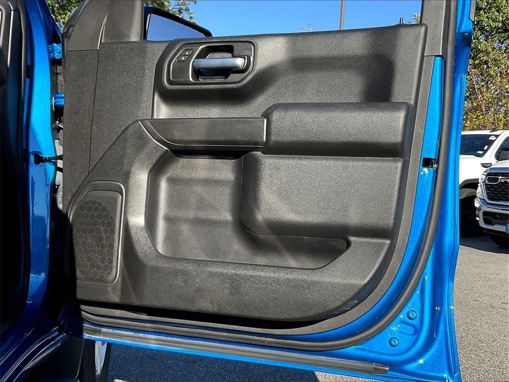 2023 Chevrolet Silverado 1500 Custom - Photo 11