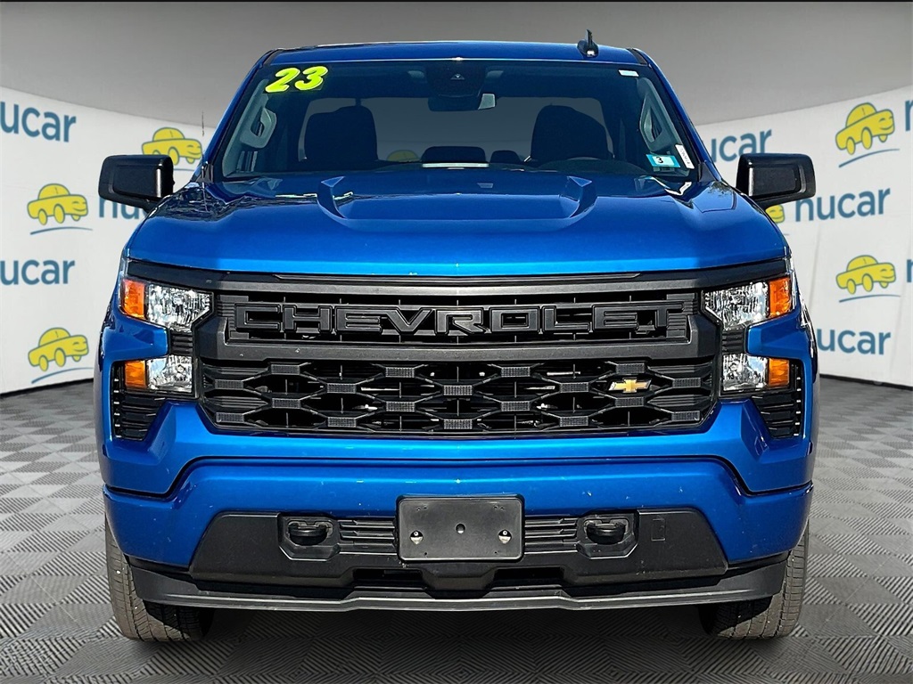2023 Chevrolet Silverado 1500 Custom - Photo 2