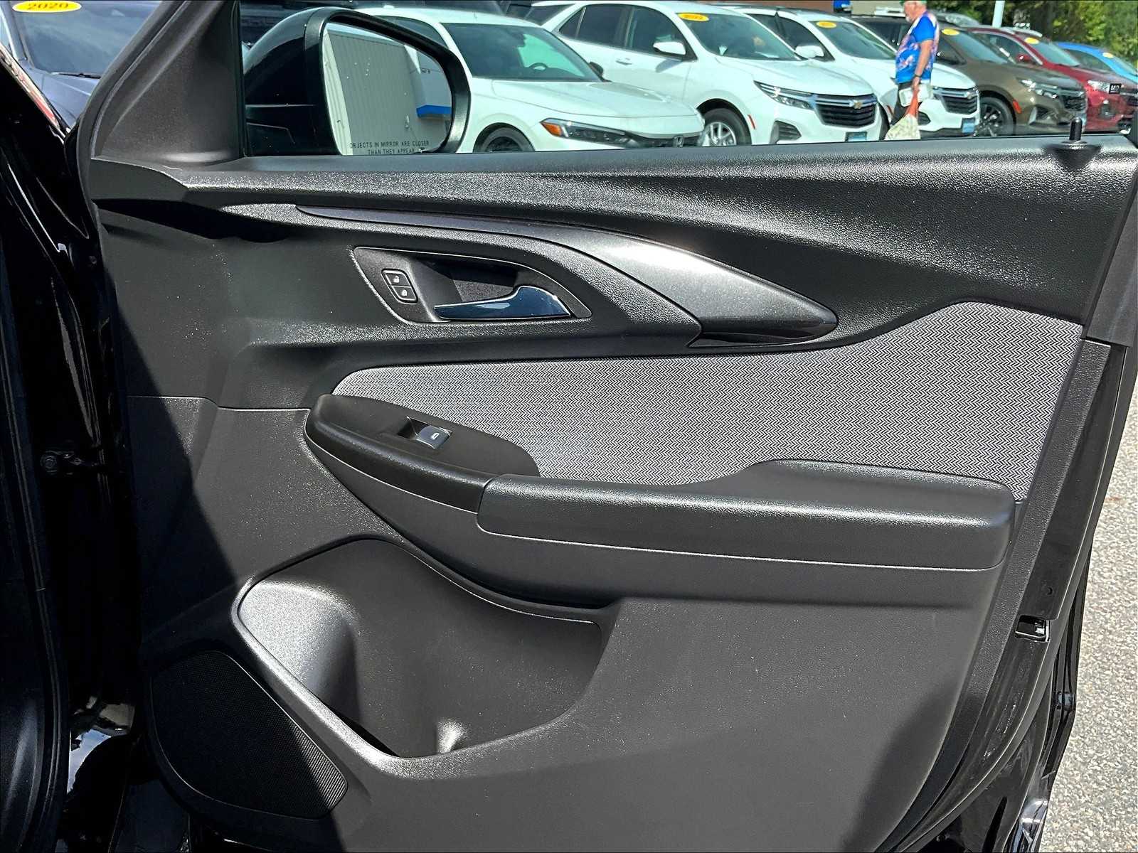 2022 Chevrolet TrailBlazer LT - Photo 11