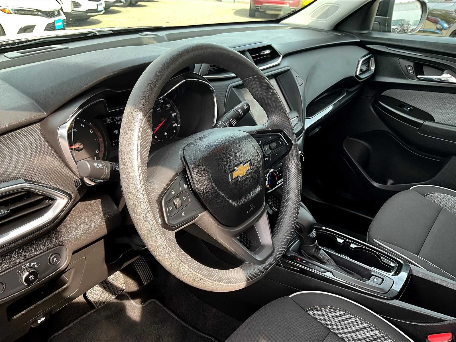 2022 Chevrolet TrailBlazer LT - Photo 7