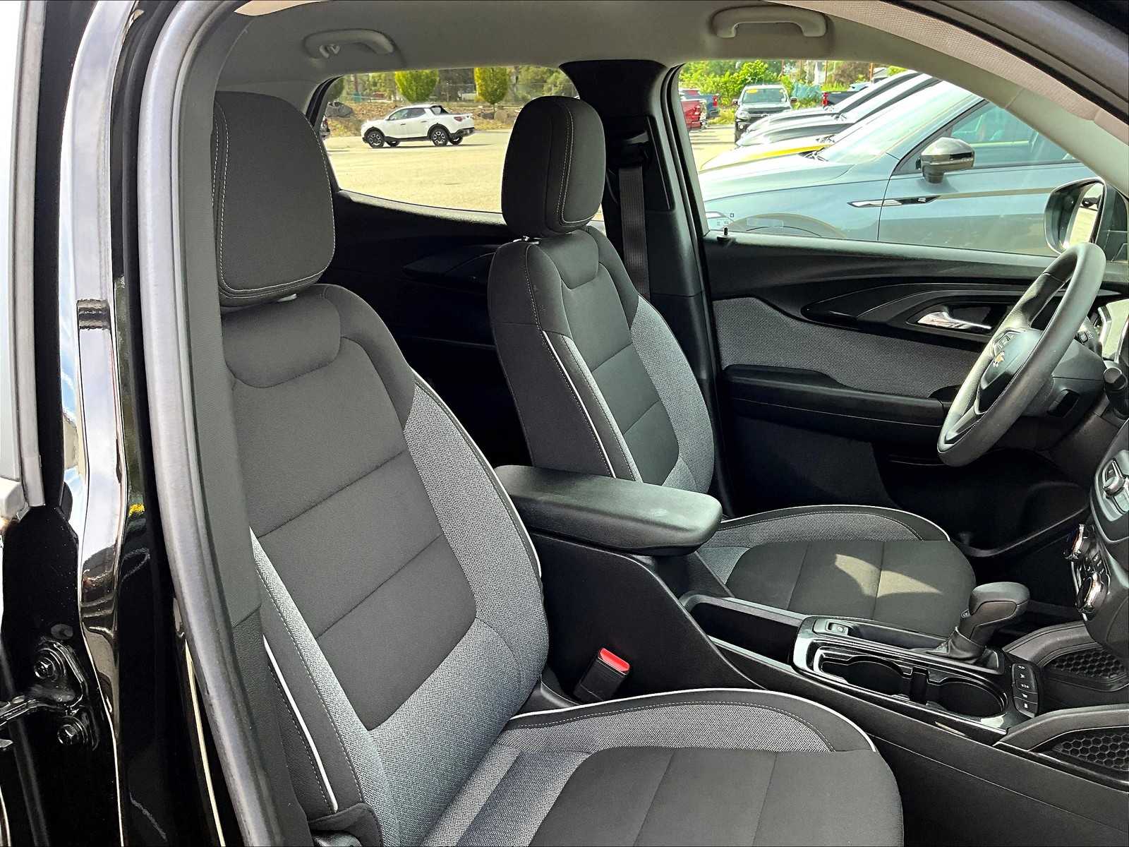 2022 Chevrolet TrailBlazer LT - Photo 10