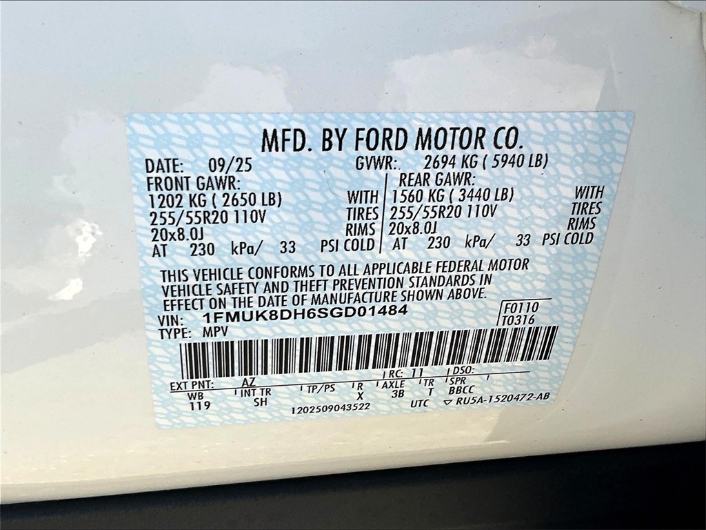 2025 Ford Explorer Active - Photo 13