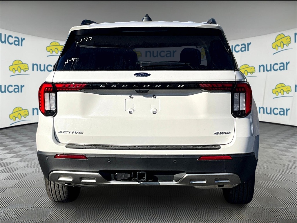 2025 Ford Explorer Active - Photo 5