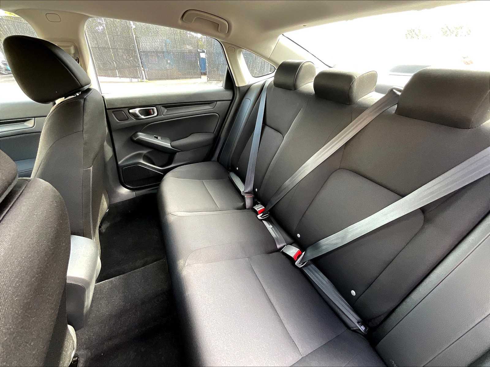 2026 Honda Civic LX - Photo 15