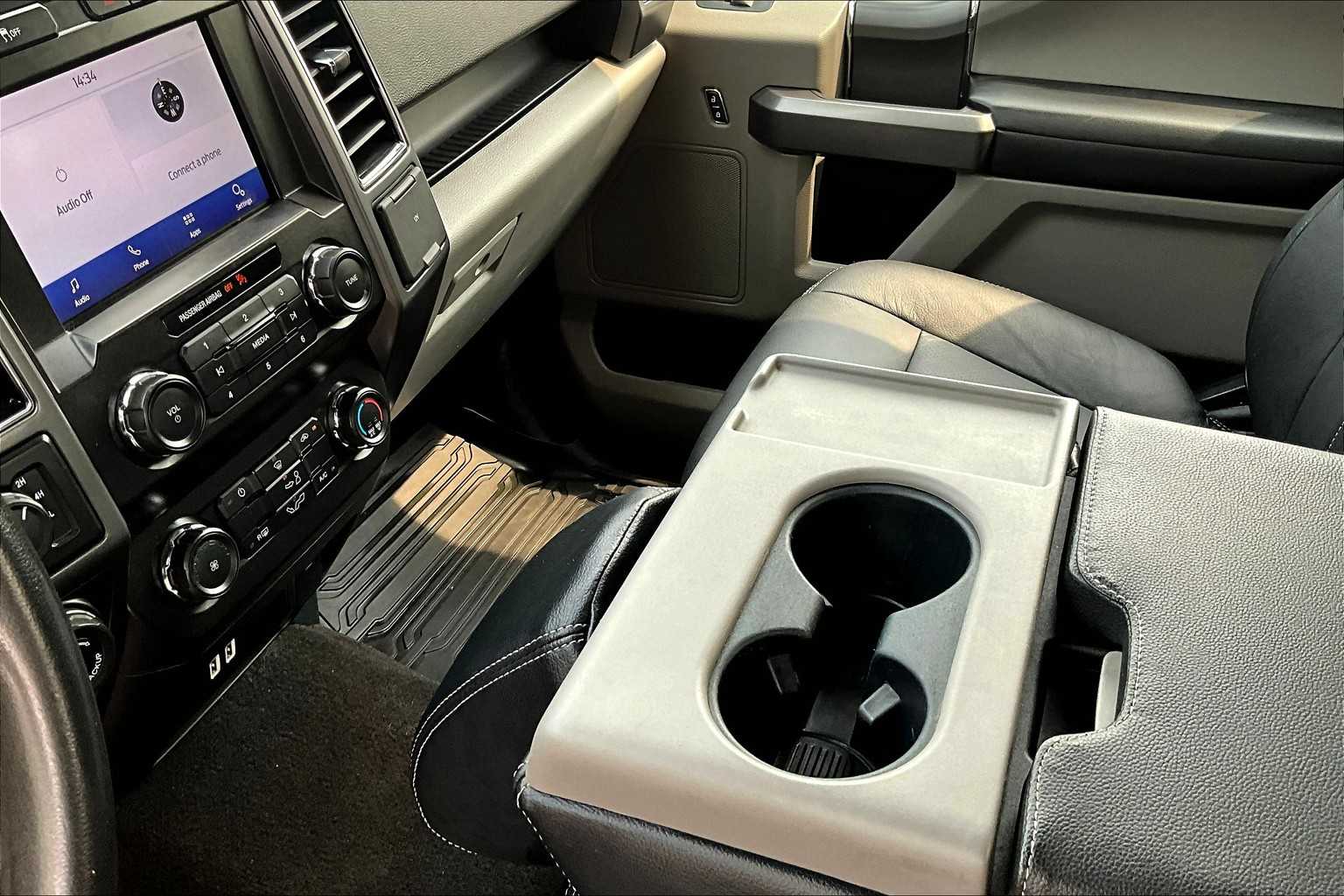 2020 Ford F-150 XLT - Photo 20
