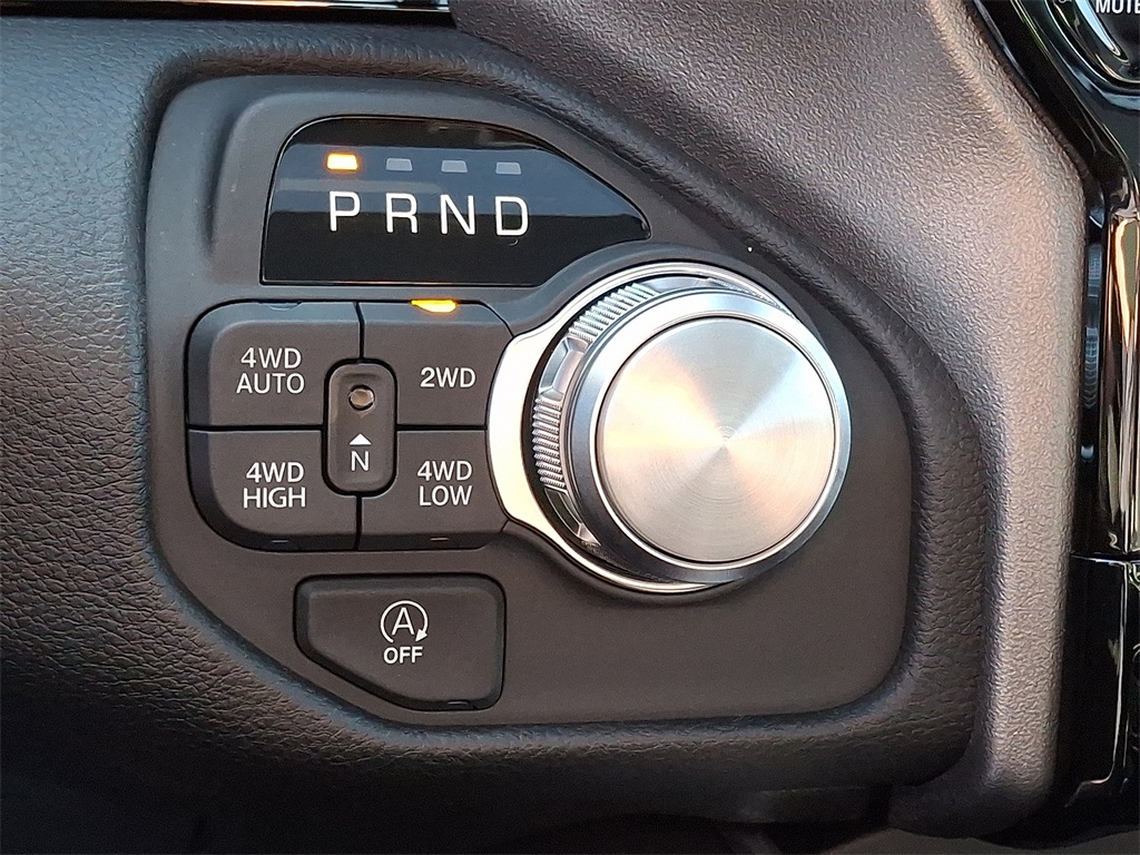 2026 Ram 1500 Laramie - Photo 11